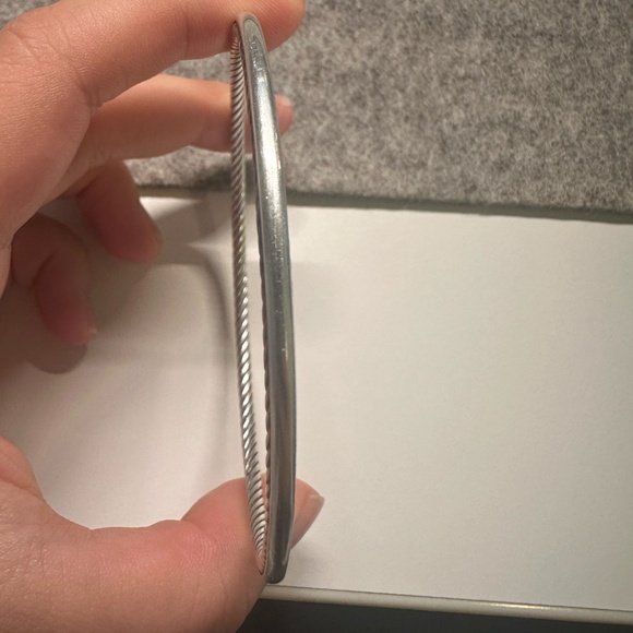 David Yurman Sterling Silver Classics Cable Bangle Bracelet - Picture 3 of 14